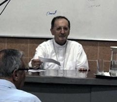 Visita Cardenal Beniamino Stella a la Arquidiócesis de Camagüey y se encuentra con los diáconos de Cuba y sus esposas