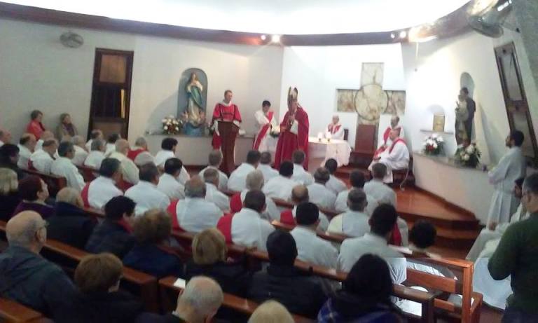 Diócesis de Avellaneda-Lanus (Argentina): Monseñor Frassia animó a los diáconos a “perseverar hasta el final”