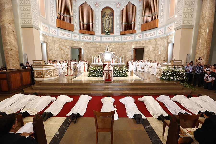 Ordenado nuevo diácono permanente en la archidiocesis de Valencia, España