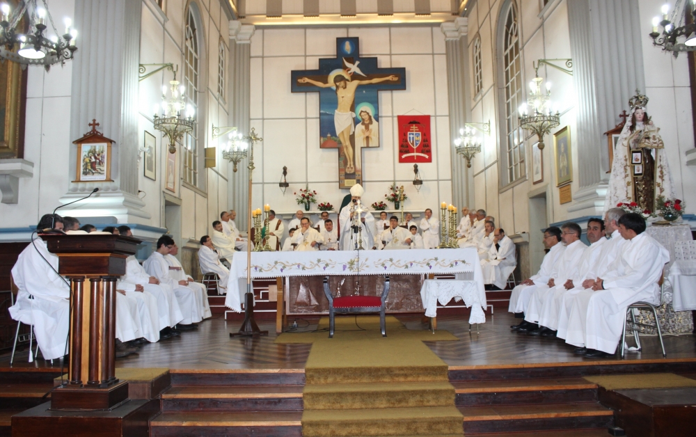 Archidiocesis de Puerto Montt, Chile: Candidatos al Diaconado Permanente y seminarista reciben ministerios