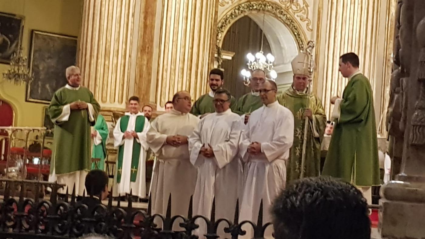 Homilía del obispo de Málaga, España, en la institución de ministerios laicales a tres candidatos al diaconado permanente
