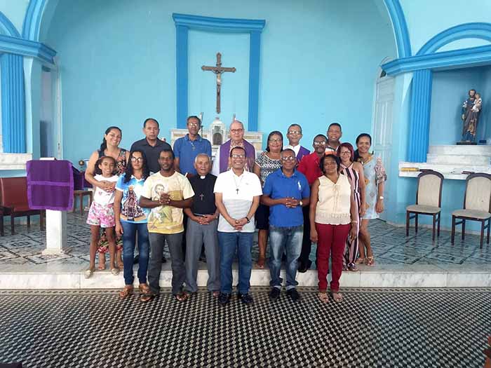 Diocese de Ilhéus realiza encontro com Diáconos, candidatos e esposas