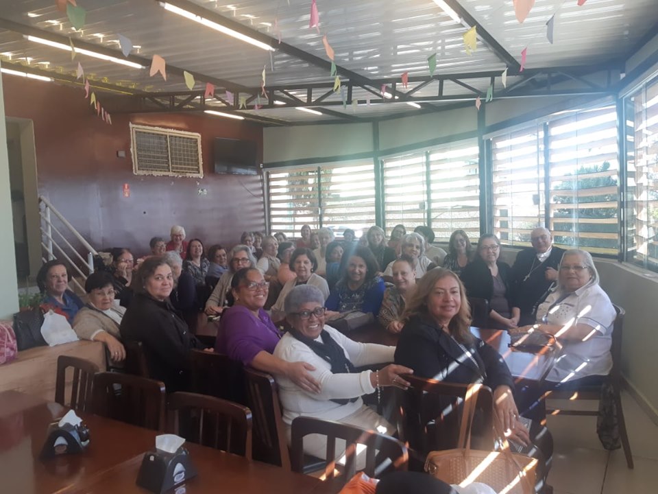 CDD de Jundiaí (Brasil) promove o 1º Café da Manhã das esposas de diáconos com o bispo