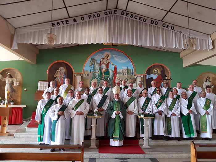 Diáconos e esposas da Arquidiocese de Porto Alegre (RS, Brasil) realizam Retiro Espiritual