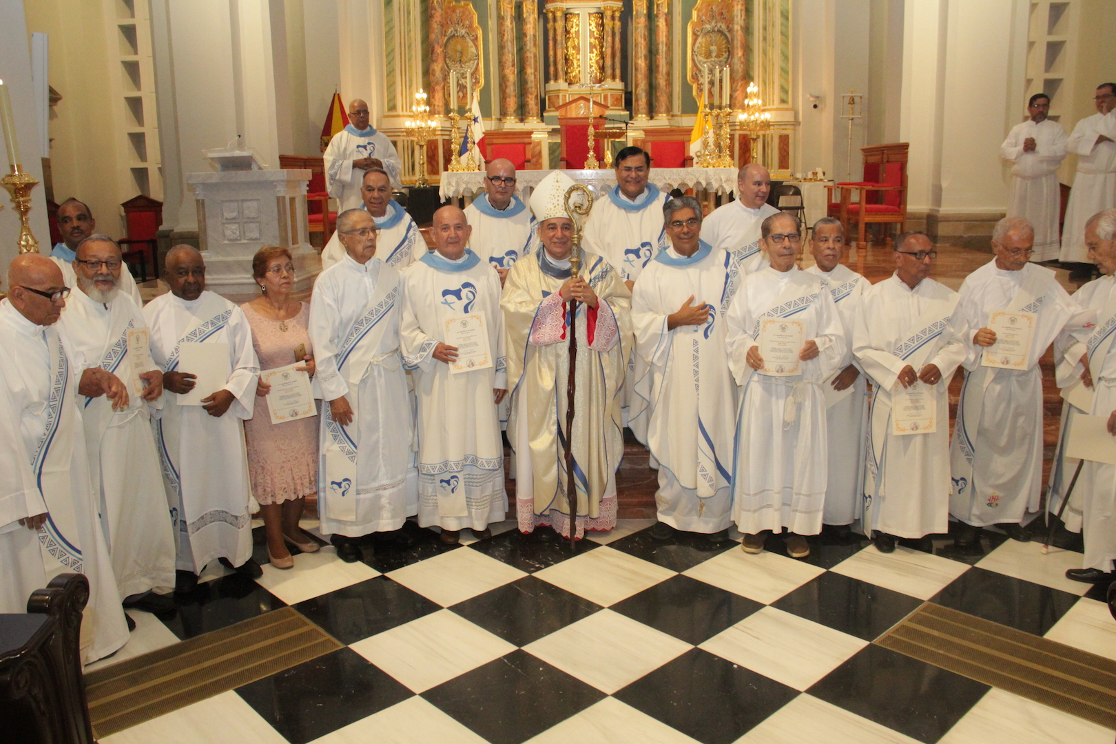 Arquidiócesis de Panamá da gracias por el servicio de 89 diáconos permanentes