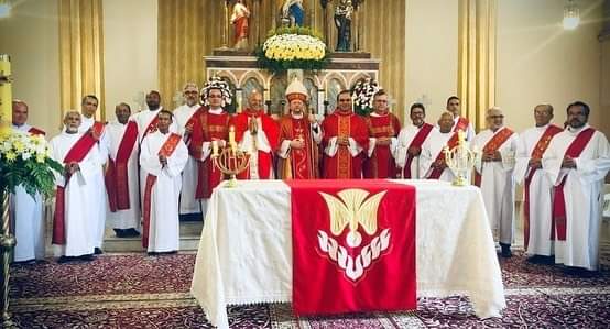 Arquidiocese de Vitória da Conquista, Brasil: CELEBRA AÇÃO DE GRAÇAS COM DIÁCONOS PERMANENTES