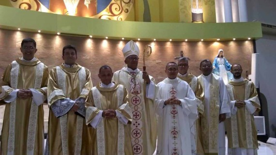 Diocese de Tocantinópolis (Brasil) ordena 5 diáconos permanentes