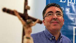 Diácono Jaime Coiro, ex vocero de Conferencia Episcopal chilena se ganó el Kino: estudiará psicología para ayudar a otros