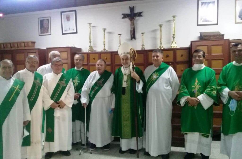 Santa Cruz de la Sierra, Bolivia: Diáconos permanentes de Santa Cruz celebraron 7 años de Ordenación